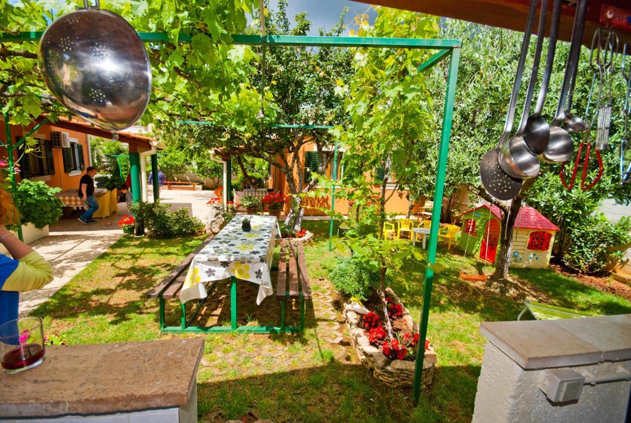 Guest House Bizjak ヴィンクラン エクステリア 写真